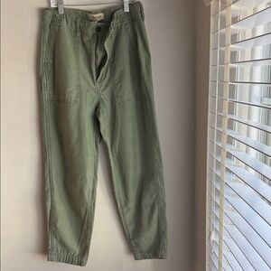 Madewell Women's Olive Cargo Pants